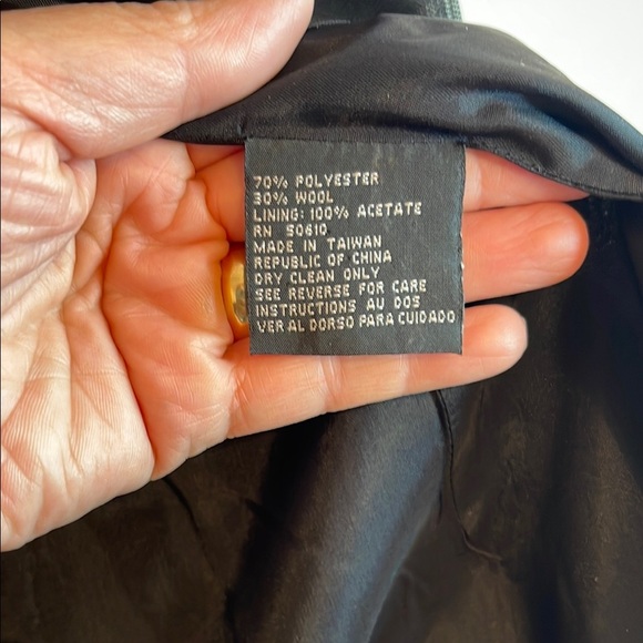 Kasper Gray Double-Breasted Blazer with Notched Lapels - Picture 9 of 16